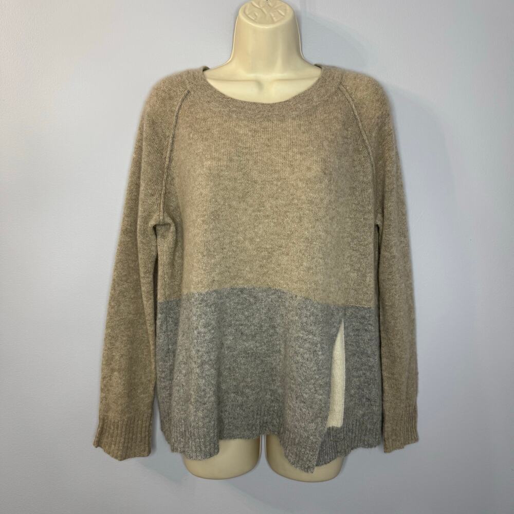 White + Warren Cashmere Crew Neck Sweater Split side Soft luxury Women's S